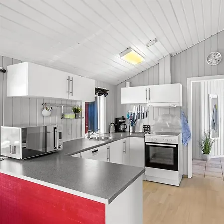 Kiana - 800m From The Sea By Interhome *